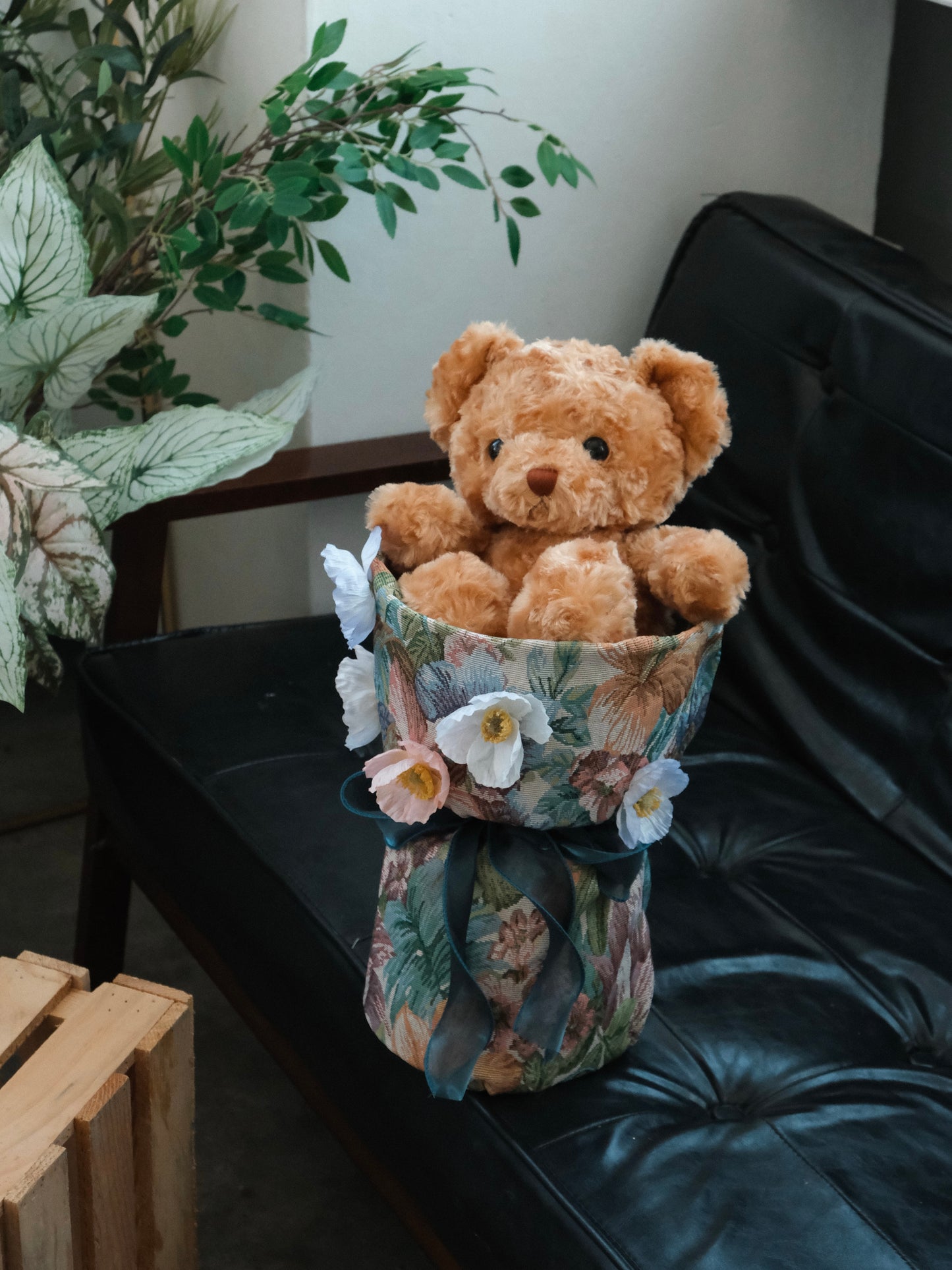 Graduation Teddy Bear Bouquet with Free Delivery in Singapore