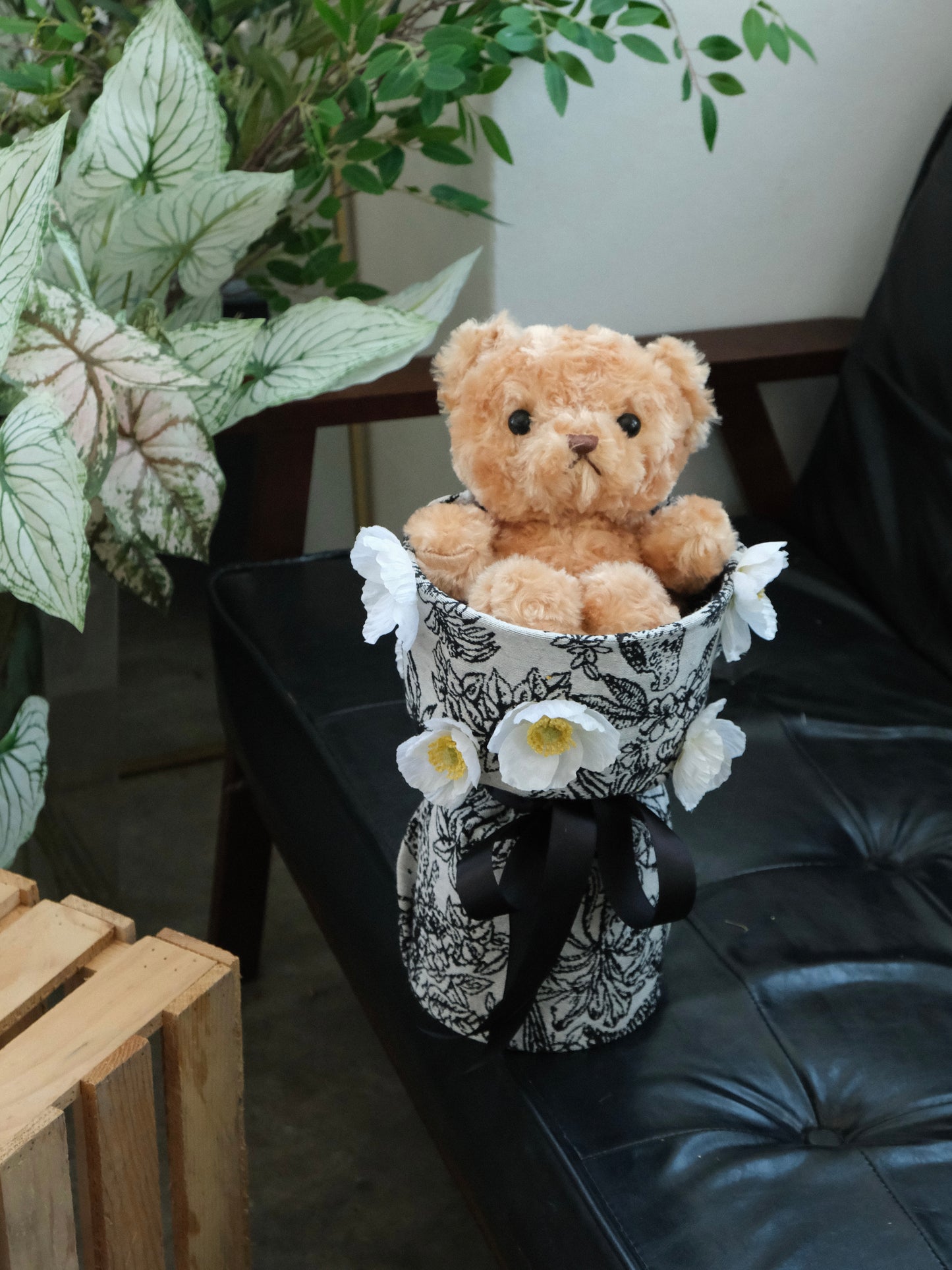 Graduation Teddy Bear Bouquet with Free Delivery in Singapore