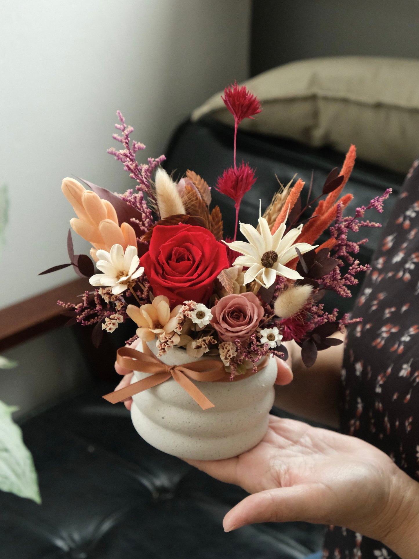 Preserved Flowers Vase Arrangement For Delivery In Singapore