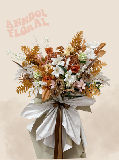 (Faux) Latte Garden Floral Stand