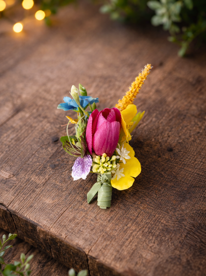 Secret Garden - Boutonnieres (Faux Rental)