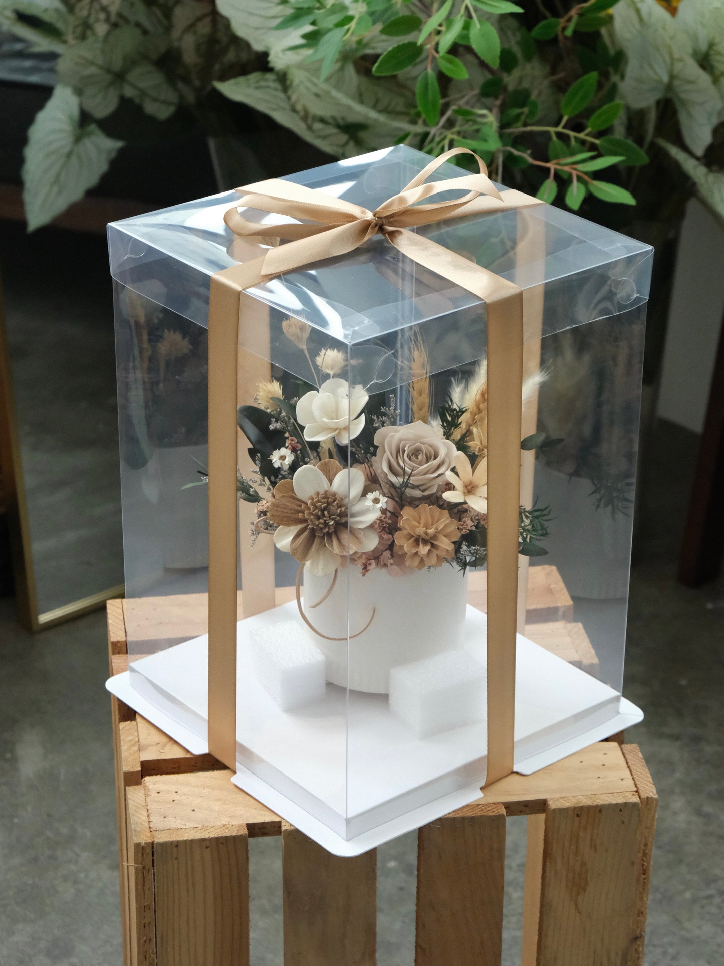 Preserved Flowers Vase Arrangement For Delivery In Singapore