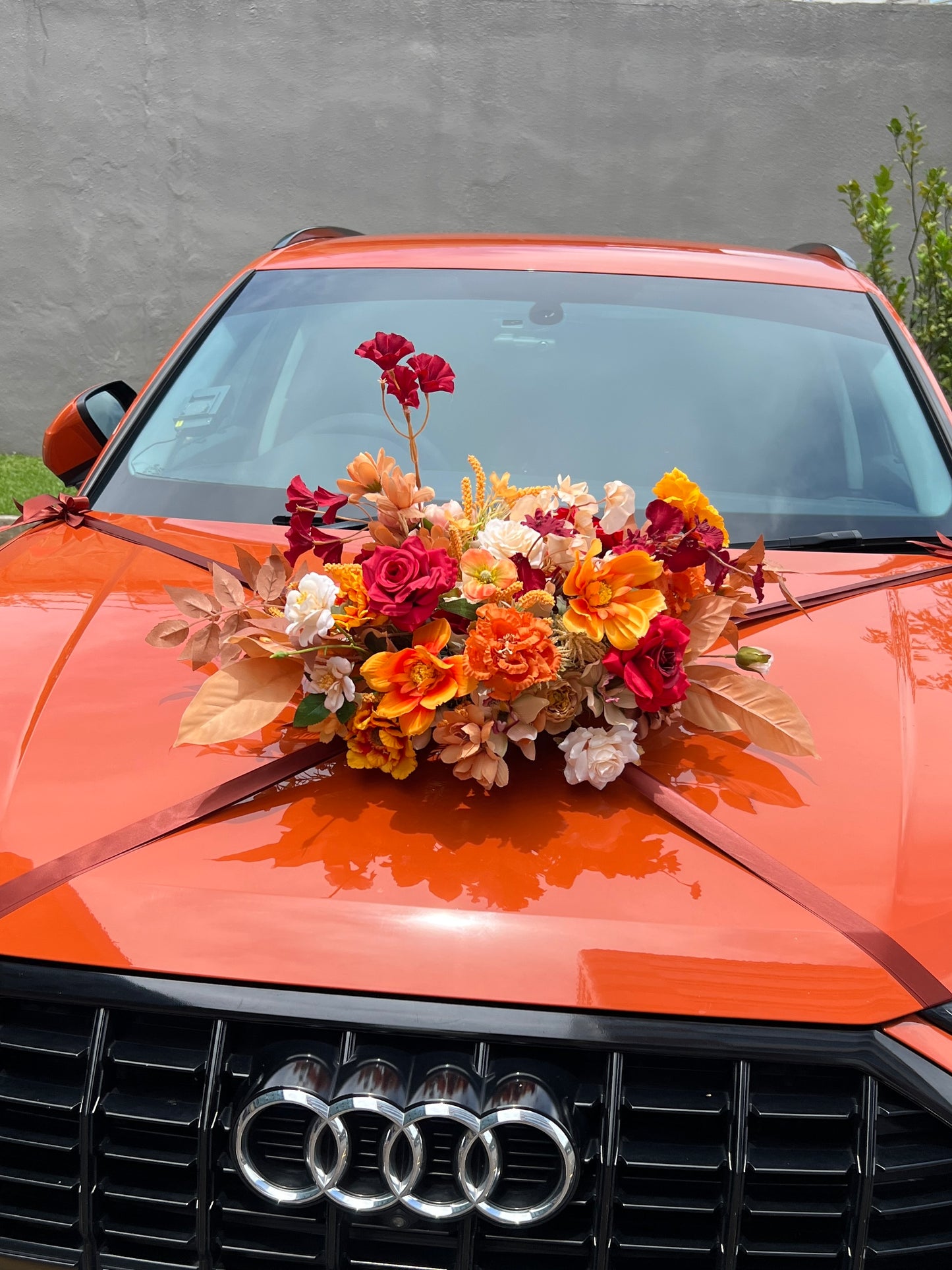 (Rental) Autumn Faux Flower Car Decor